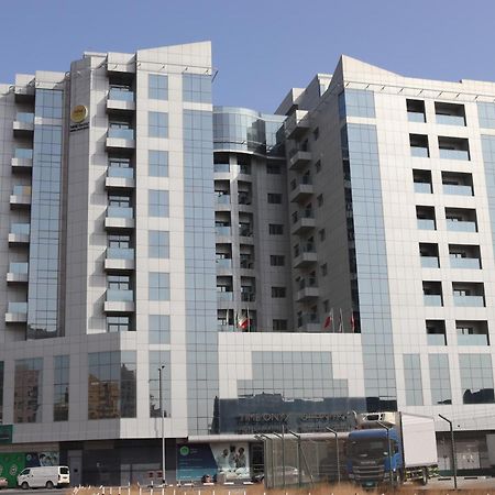 Time Onyx Hotel Apartments Dubai Exteriör bild
